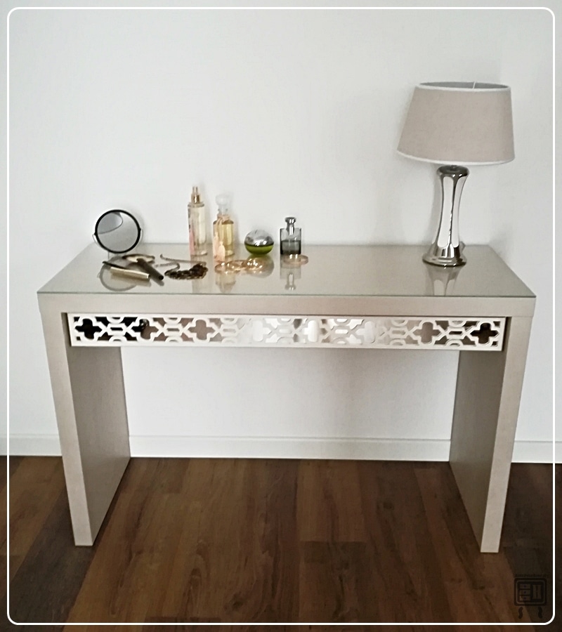 toaletka lustrzana IKEA jak przerobić toaletkę IKEA