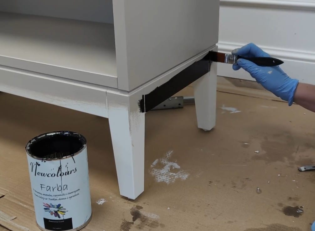 lakierowane meble - malowanie